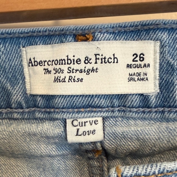 Curve Love Mid Rise 90s Straight - Picture 4 of 5